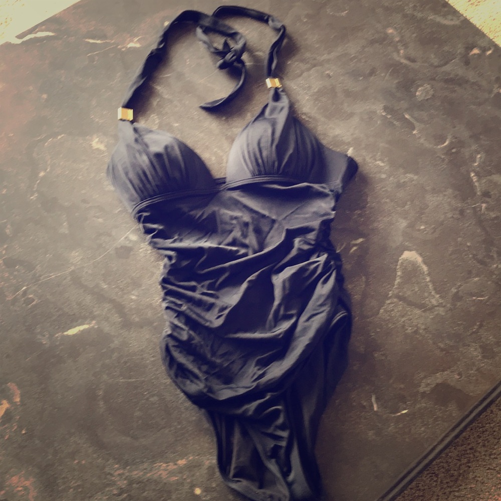 Sold!!! Vs one piece rouched side with great bra